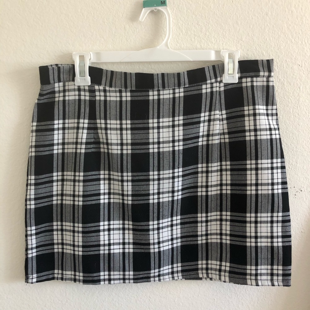 plaid mini skirt